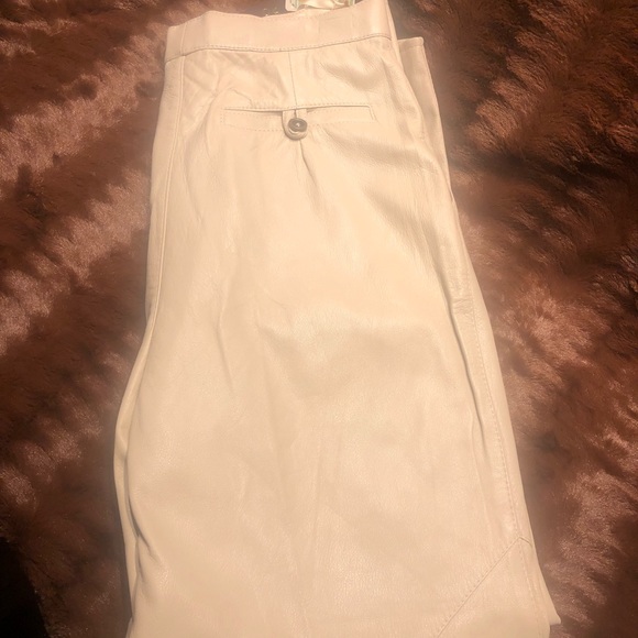 VINTAGE LEATHER!!!  NEW WITH TAGS!!! - Picture 2 of 7